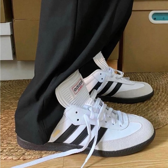 adidas Shoes - Adidas Samba Classic Leather Sneakers White Light Brown Soles Women's 8.5